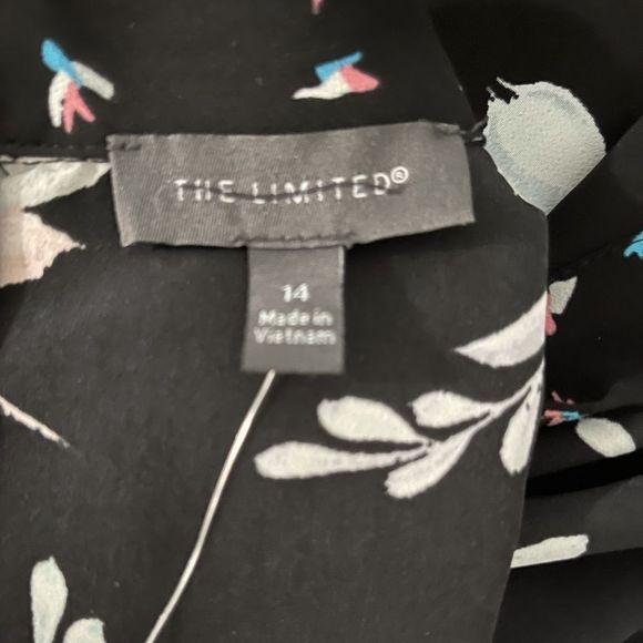 Limited  High Neckline Dress  - Picture 12 of 14